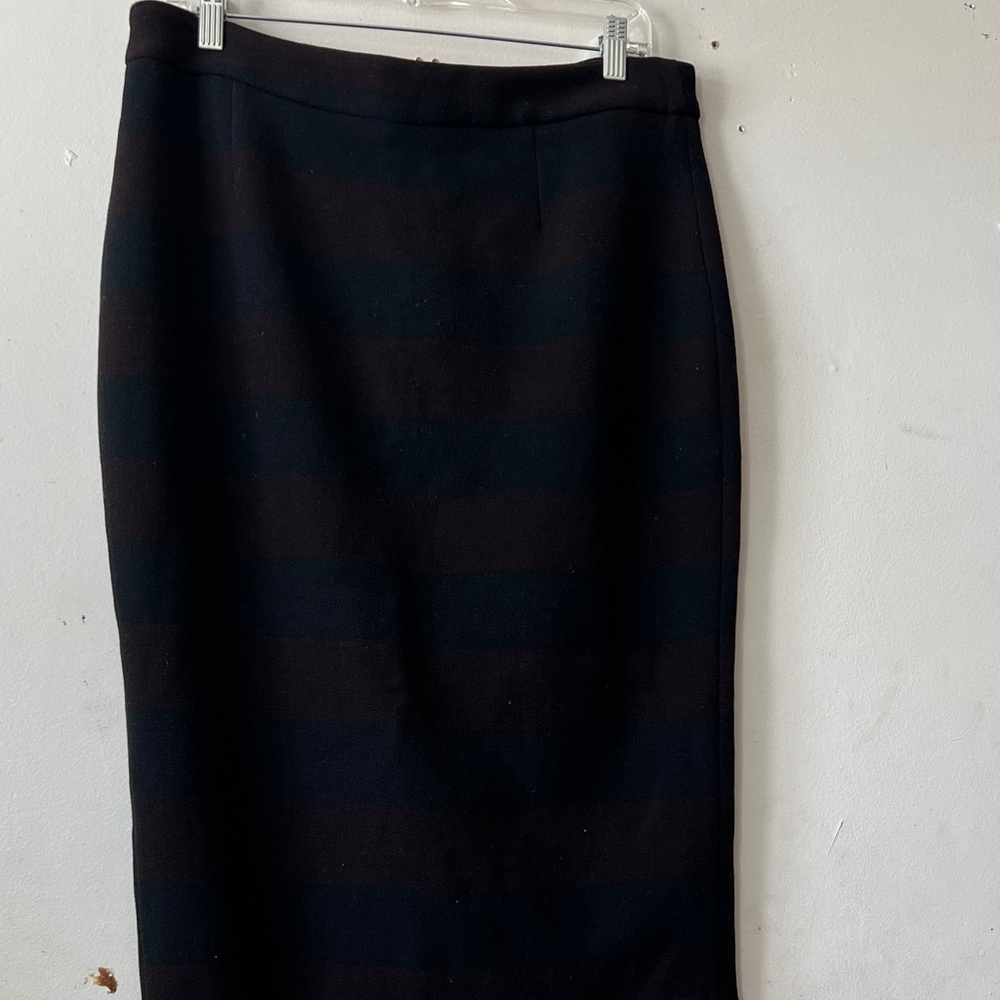G.I.L.I. Black and Brown Pencil Skirt with back slit & lined; knee length